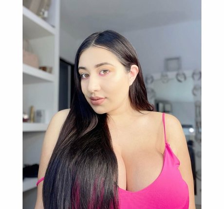 Jazmin Gurrola sexy pornstar pic