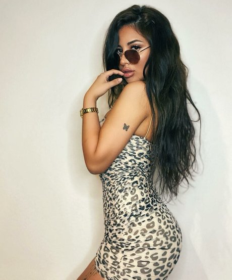 Helia Soltani hot pornstar photo