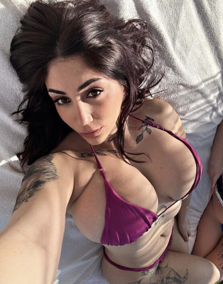 fitnessIri pornstar erotic photo