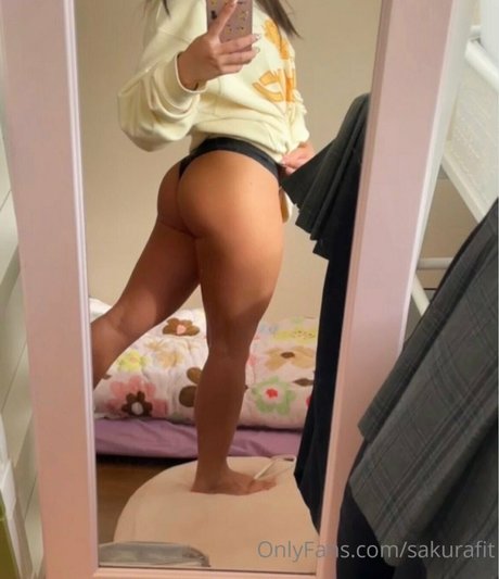 sakurafit model nude img