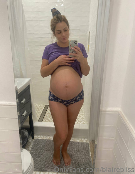 blairebliss nudes actress archive