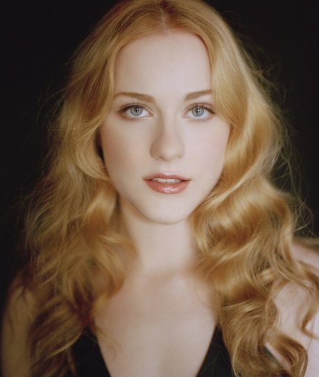 Evan Rachel Wood top star picture