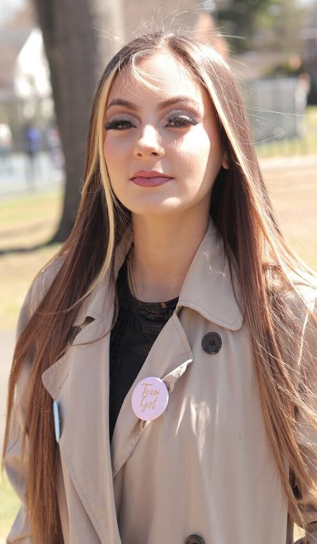 therealraneesax pretty model pics