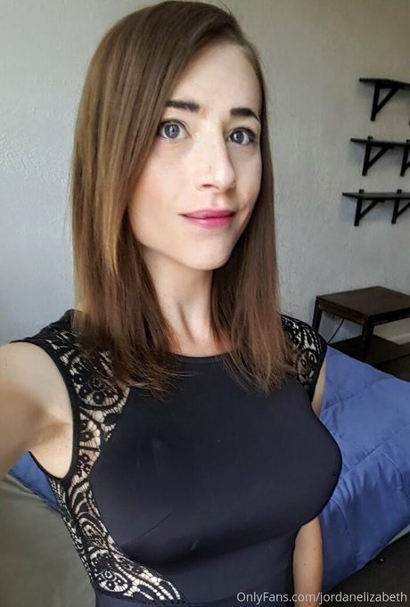 jordanelizabeth star art pics