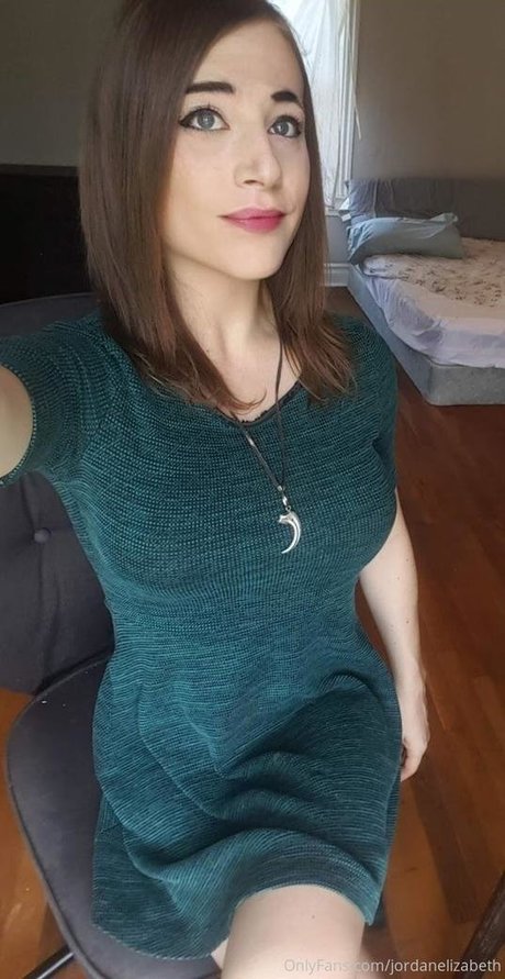 jordanelizabeth star exclusive galleries