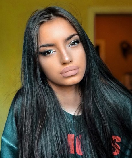 Kristina Djedovic star high quality pictures