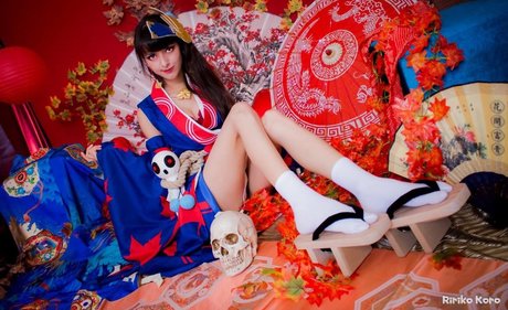 Ririko Koro sexy model galleries