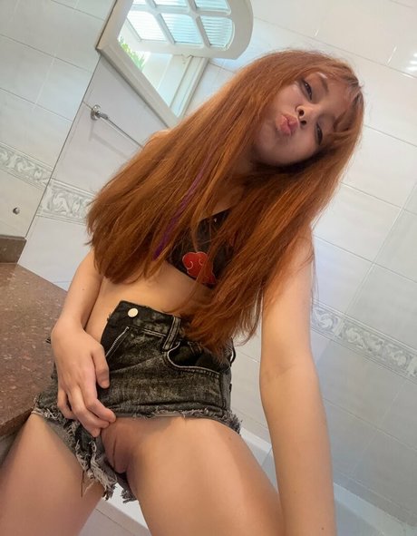 babycaroline69 exclusive actress archive