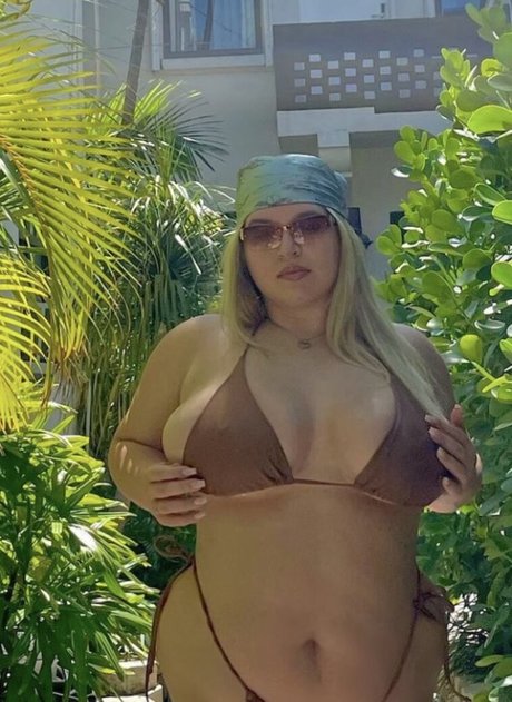 Sierra K pornstar high quality archive