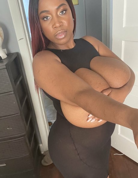 clubmaseratixxx beautiful model images