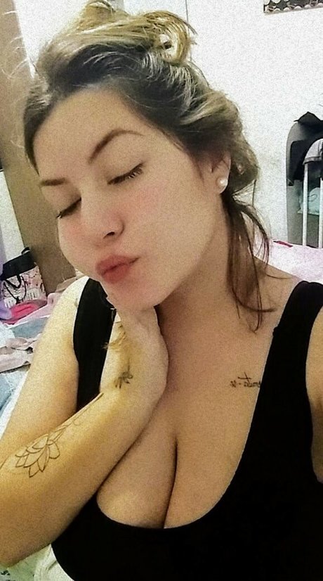 blonde handjob onlyfans art naked galleries