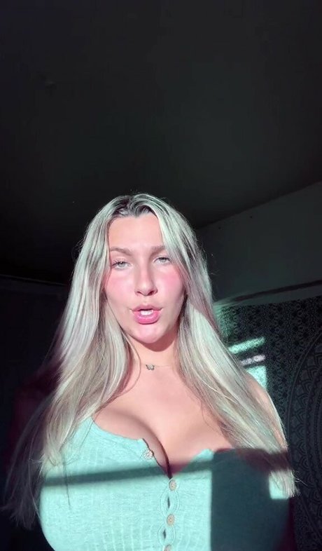 fight onlyfans naked picture