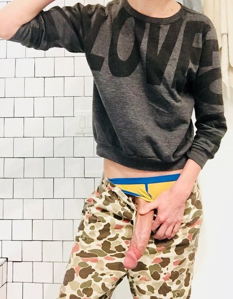 hunnydewboy exclusive pornstar gallery