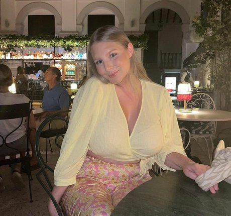 Stina xxx pornstar gallery