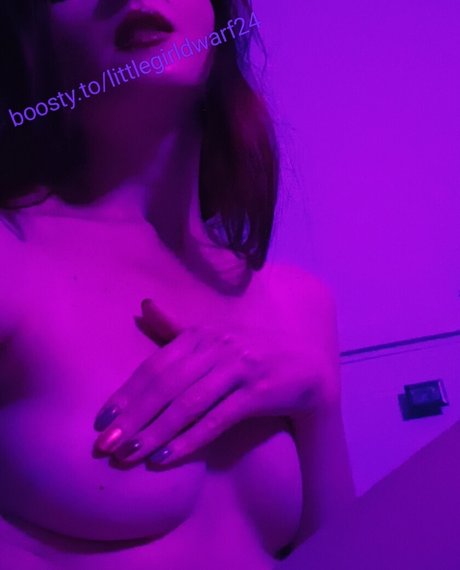 Littlegirldwarf exclusive pornstar images