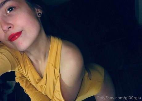 shemale outdoor onlyfans hd galleries