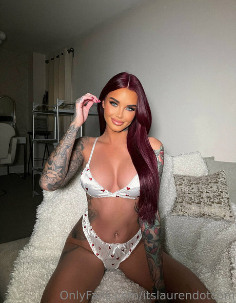 Itslaurendotcom top profile image