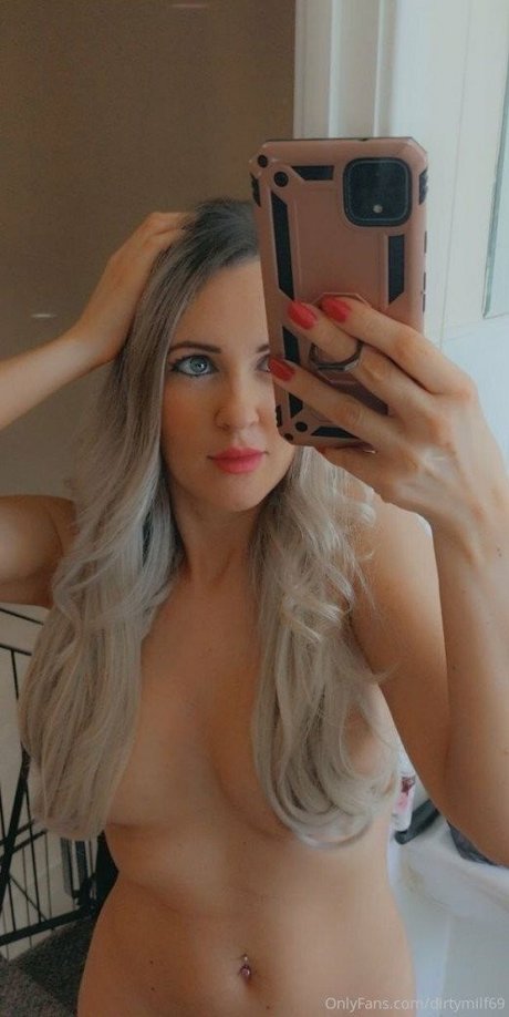 Dirtymilf69 art star img