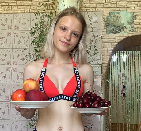 Dasha Ozornica art pornstar picture