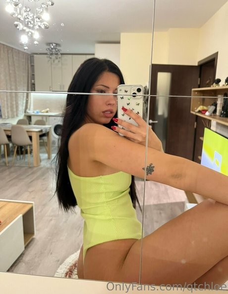 chloehoey naked model photos