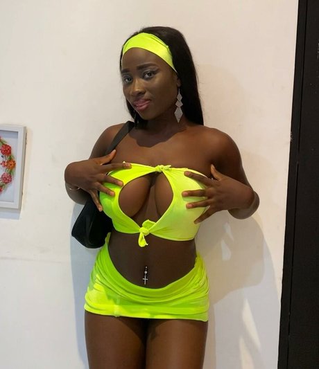 smiley black doll model perfect photos