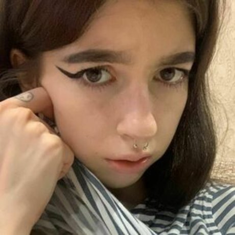 angrylittlekitty exclusive star gallery