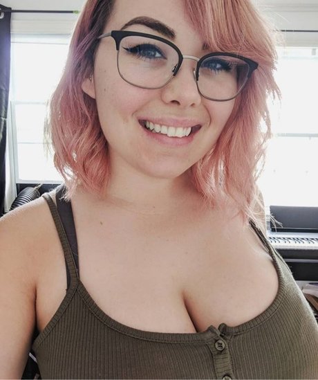 Pmsproxy pretty pornstar gallery