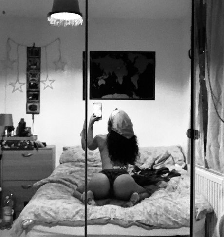 alix flux star nude pics