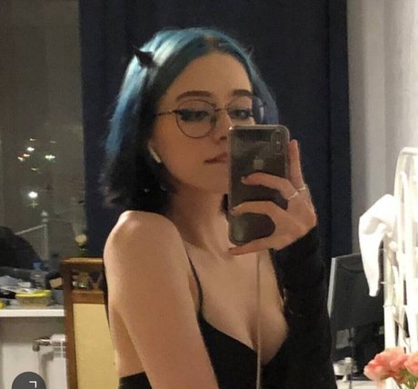 Opshi model porn galleries
