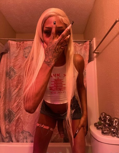 tstxkyodoll model porn gallery