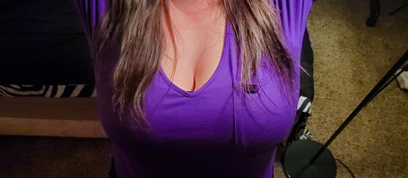 hugetittiebabexxxfree naked star pics
