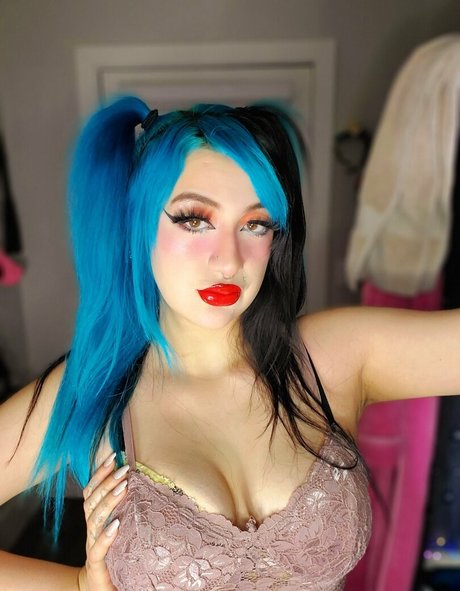 twilightprinxess1 naked model image