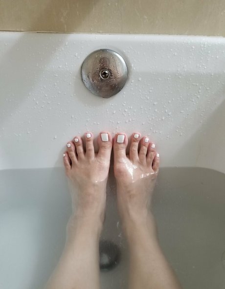 jadezfeet model sex photo