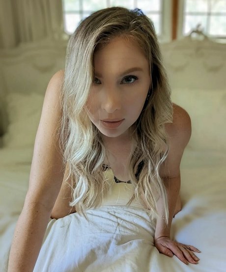 Mallory Moore profile image