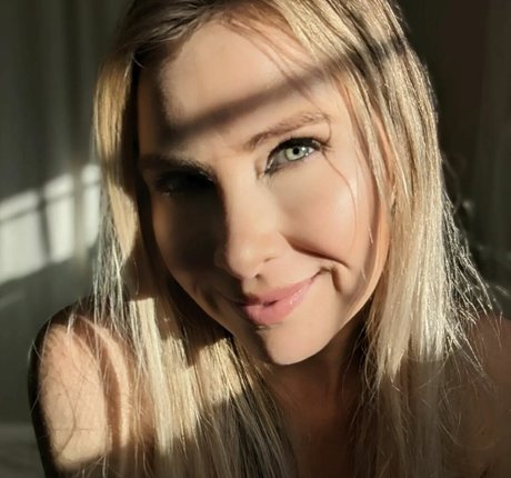 Mallory Moore top model galleries