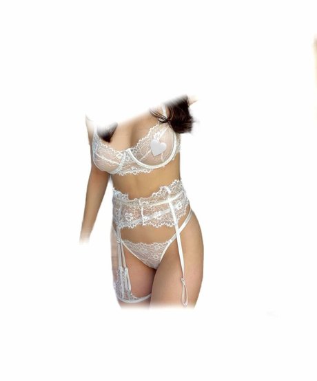 badgalgiul sexy model pics