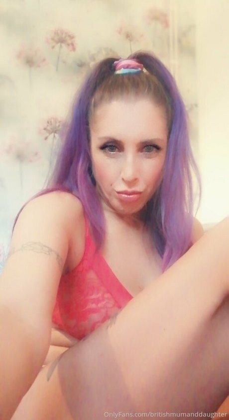 britishmumanddaughter exclusive model images
