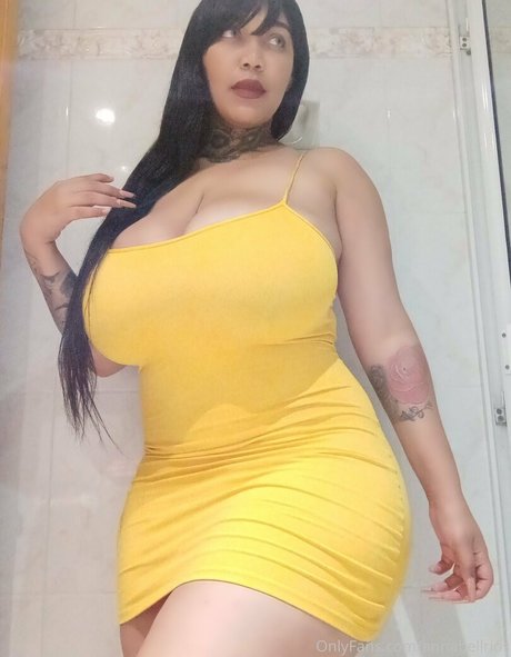 annabellrios star hot images