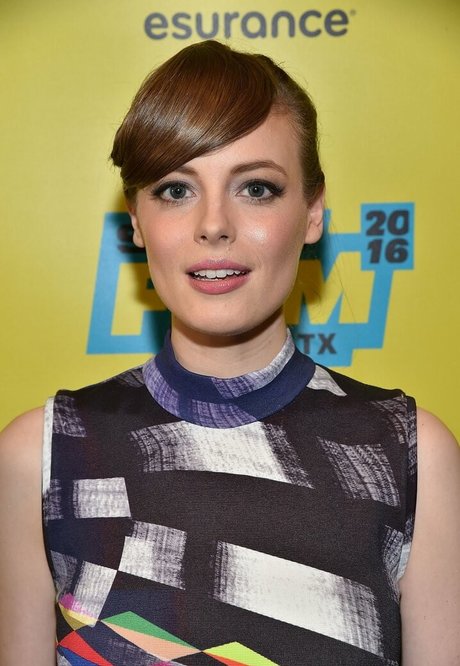 Gillian Jacobs beautiful pornstar pictures