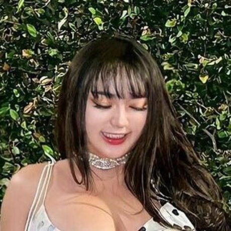 Rebecca Liu model exclusive photos