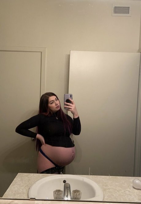 pasta baby sexy star img