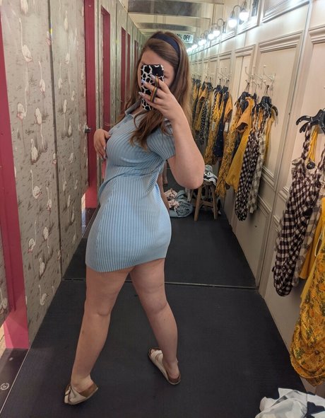 Eightbitbailey hot actress photo