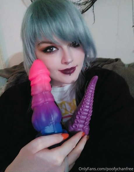 poofychanfree model porn archive