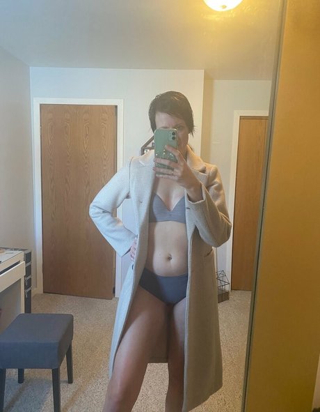 mrs veronica nudes actress archive