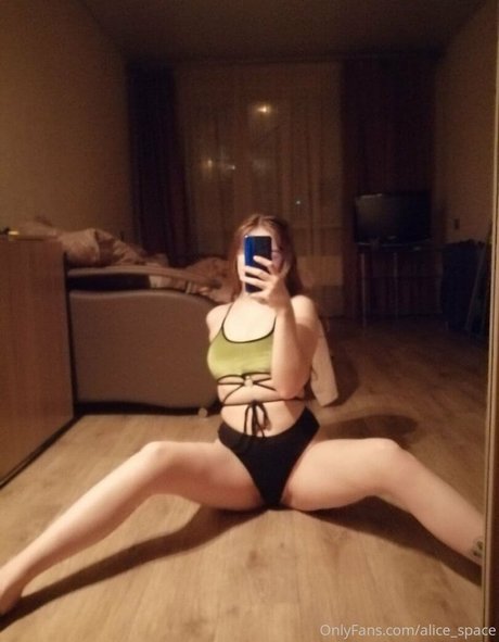 alice space model adult photo