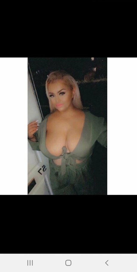Jessica Elizabeth sexy star img
