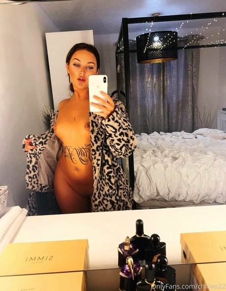 chloxo22 free star galleries