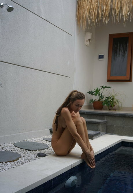 miramaymodel model nudes photo