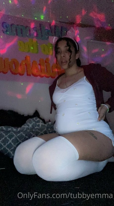 tubbyemma model adult photo