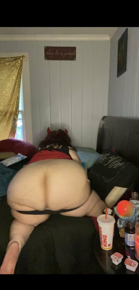 bbwgoddessmaddie star top pictures